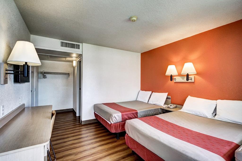 Motel 6 Wells Room photo